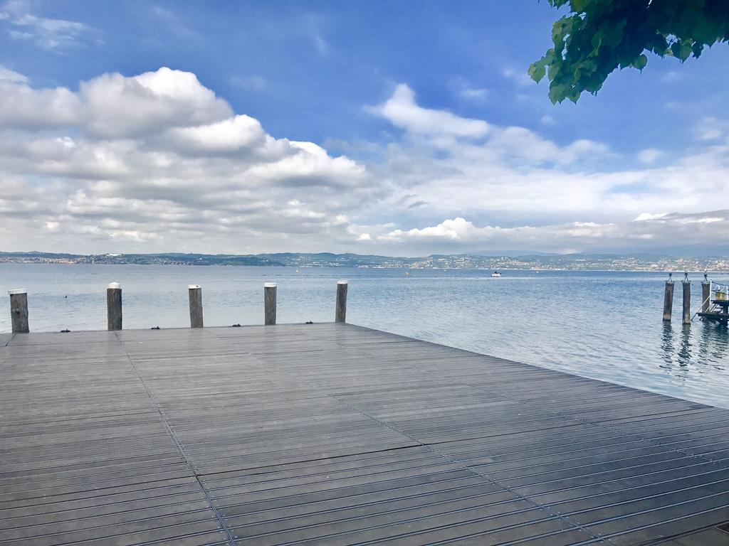 Porto Valentino Apartment Sirmione Exterior photo