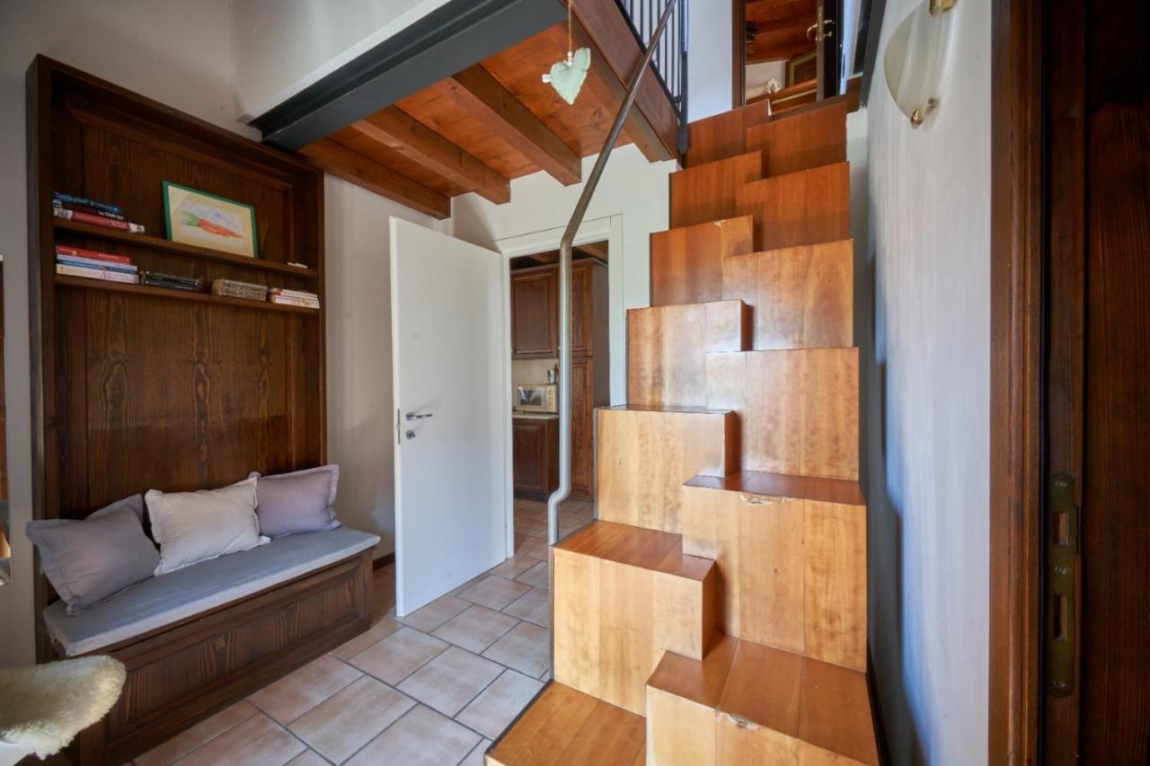 Porto Valentino Apartment Sirmione Exterior photo